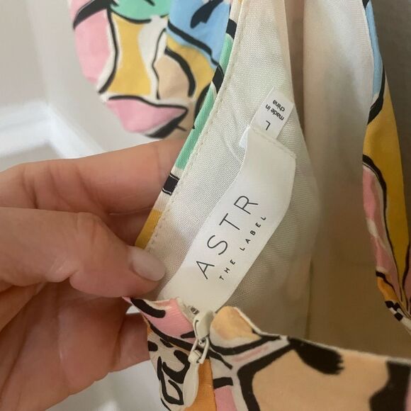 ASTR The Label Floral Puff Sleeve Cut Out Mini Dress Women's Size Large - Picture 11 of 11